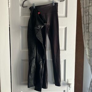 Spanx Metallic Leggings (2pairs) - size XS